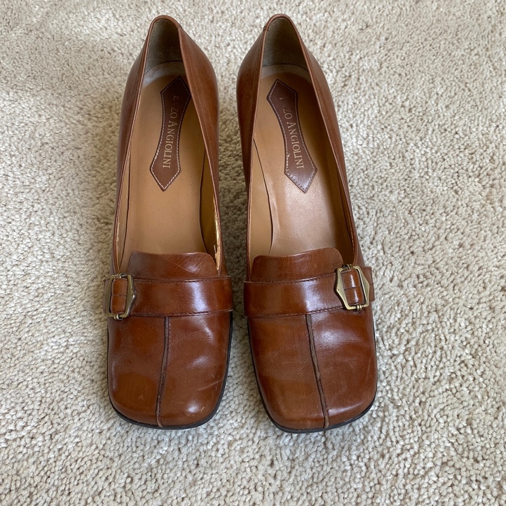 Used Enzo Angiolini pumps